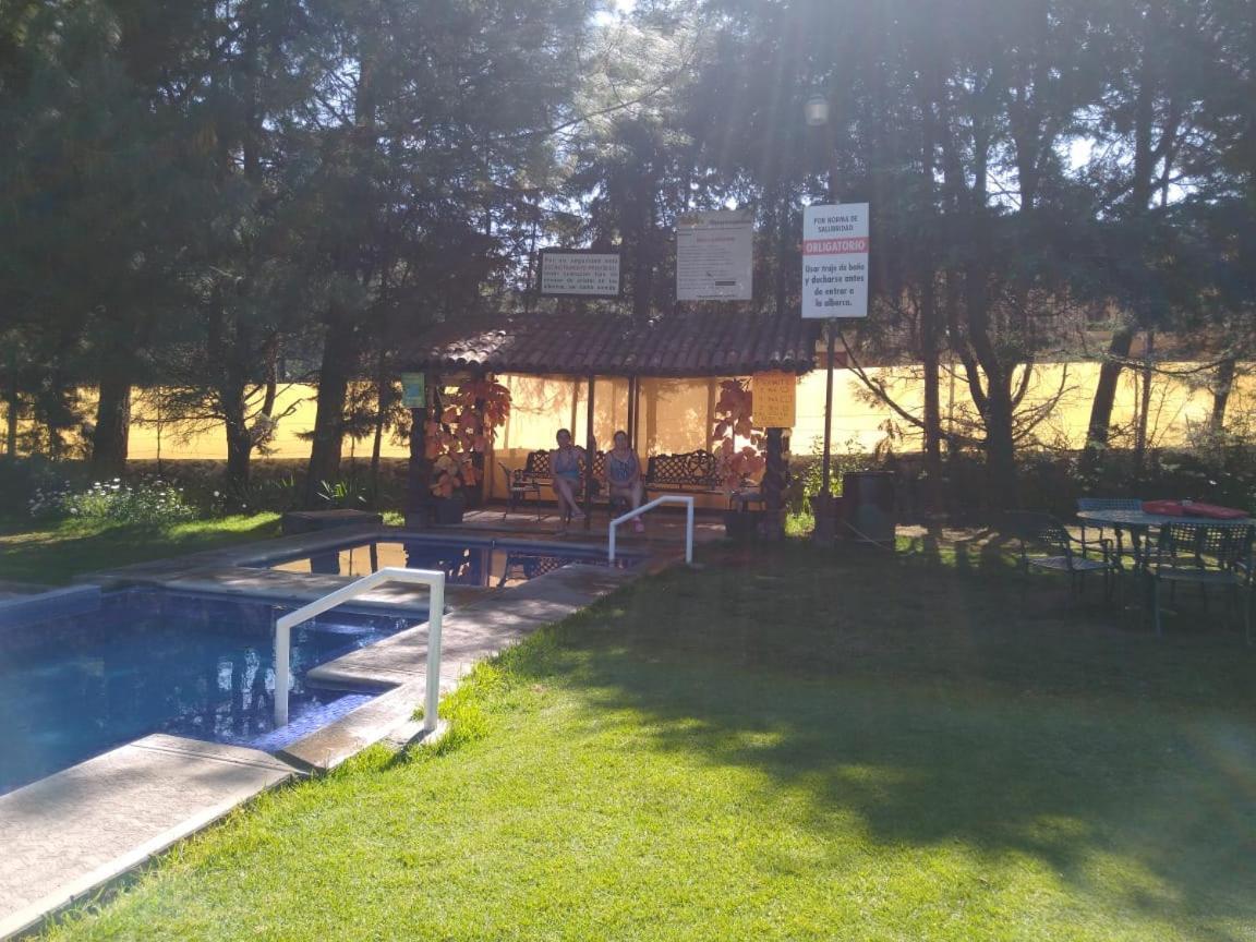 Club Tejamaniles Hotell Los Azufres Exteriör bild