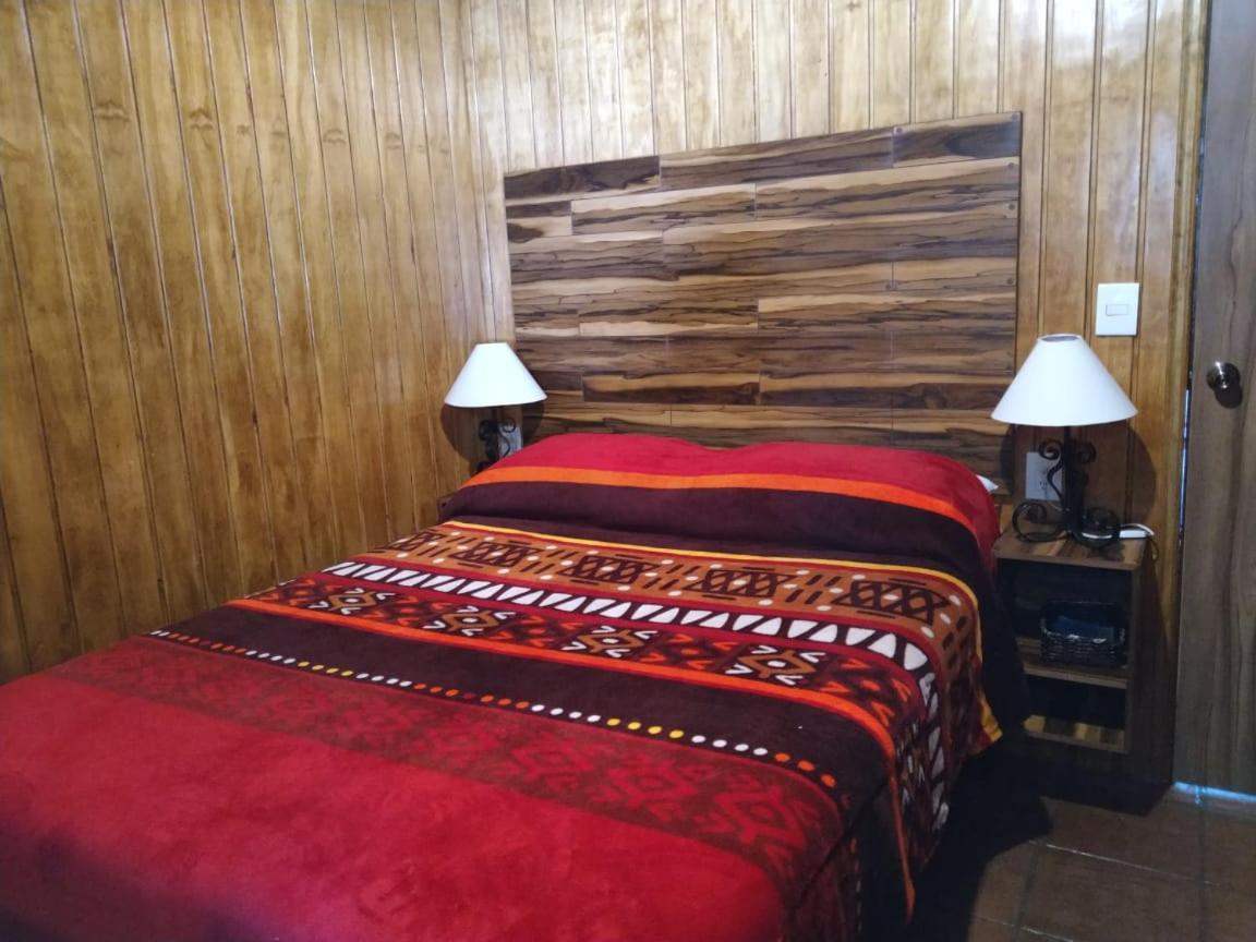 Club Tejamaniles Hotell Los Azufres Exteriör bild