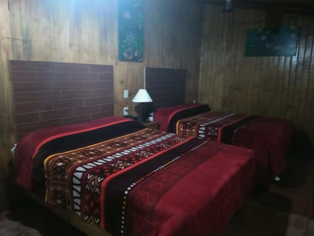 Club Tejamaniles Hotell Los Azufres Exteriör bild