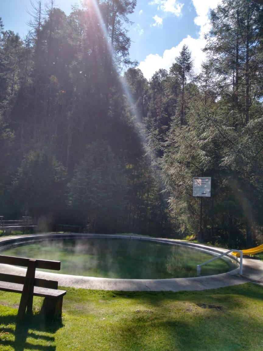 Club Tejamaniles Hotell Los Azufres Exteriör bild
