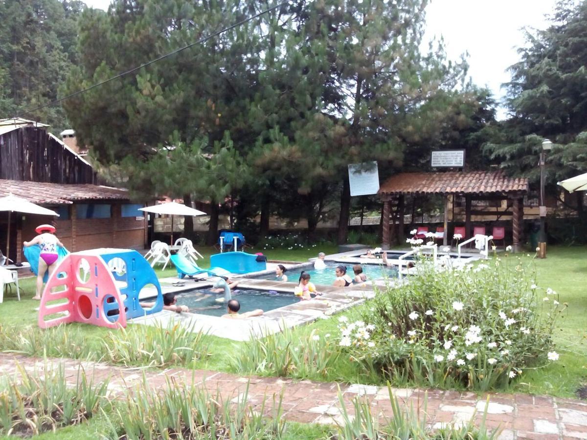 Club Tejamaniles Hotell Los Azufres Exteriör bild