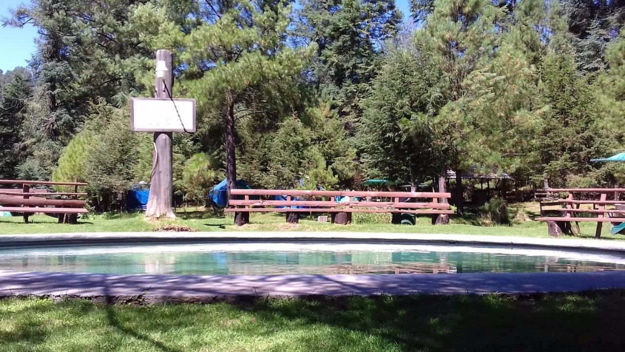 Club Tejamaniles Hotell Los Azufres Exteriör bild