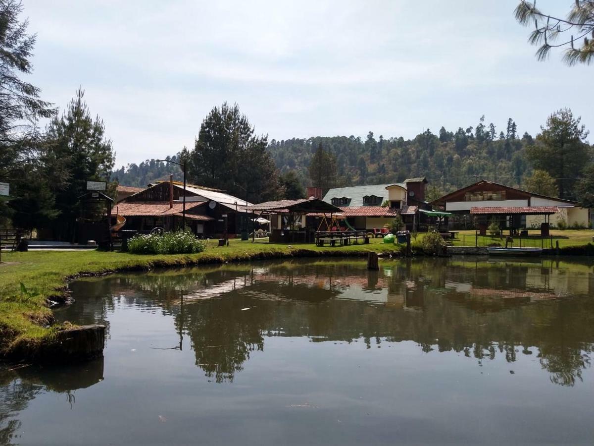 Club Tejamaniles Hotell Los Azufres Exteriör bild